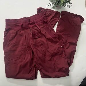 Lululemon Dance Studio Pant III Unlined 32" Wine Berry Size 2